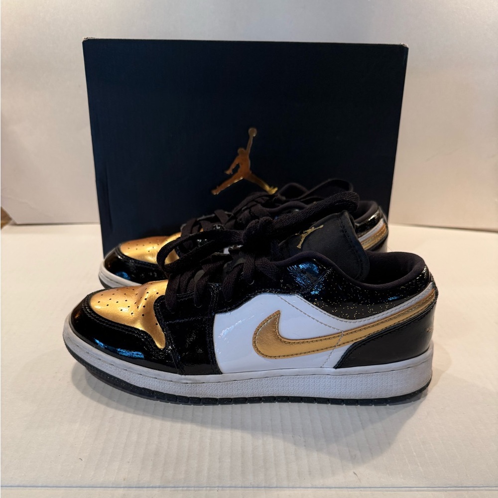 Nike Air Jordan 1 Low Youth Gold/Black
